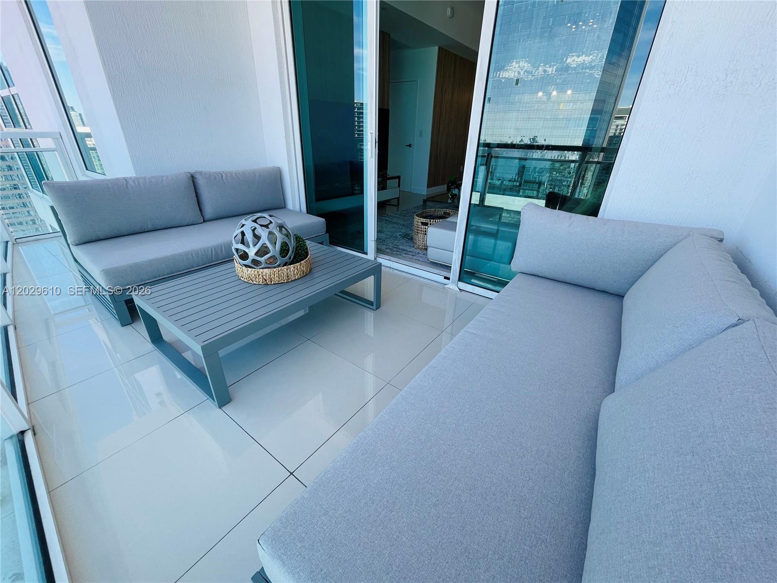 image The Plaza on Brickell East37