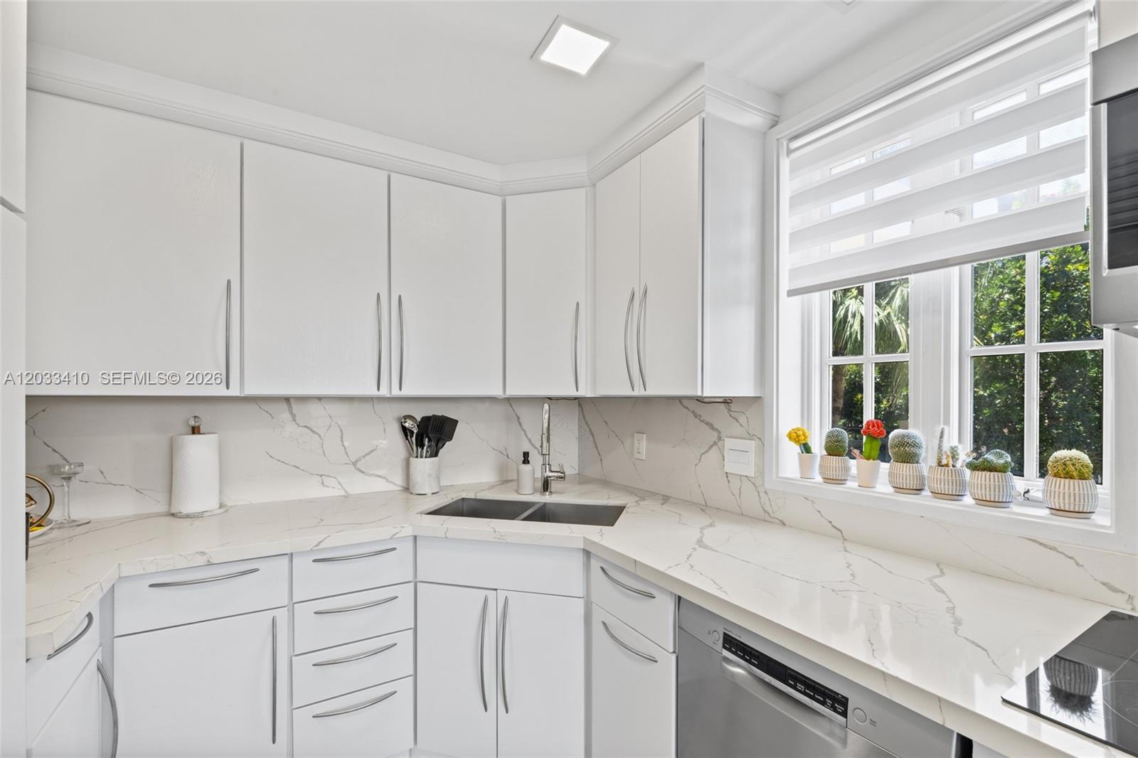 19122 Fisher Is #19122 Miami Beach, FL 33109