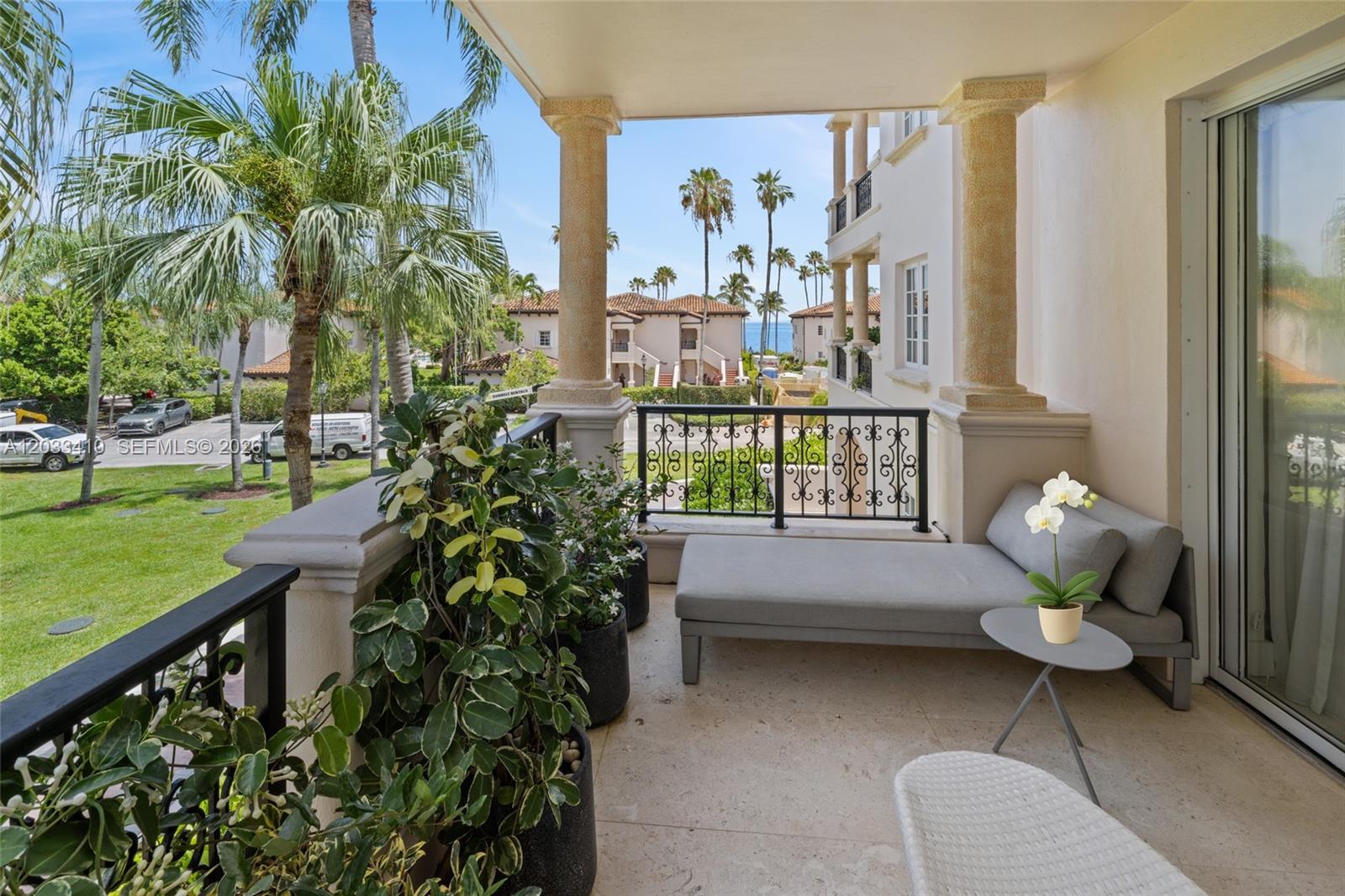 19122 Fisher Is #19122 Miami Beach, FL 33109