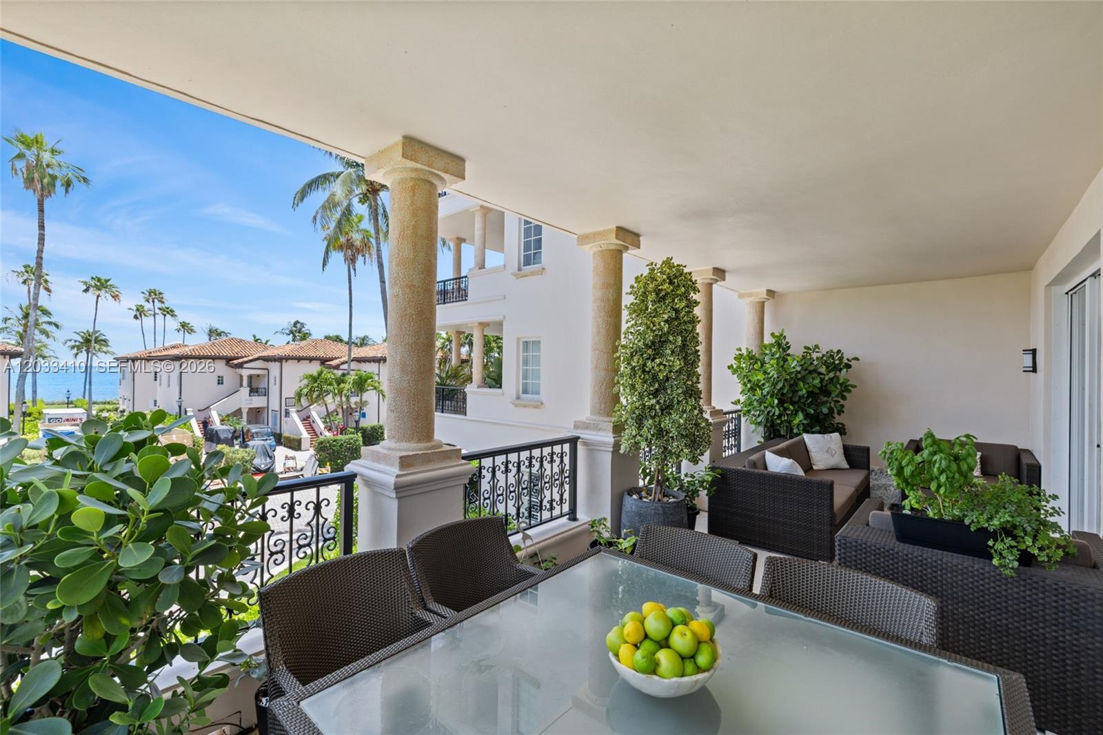 19122 Fisher Is #19122 Miami Beach, FL 33109