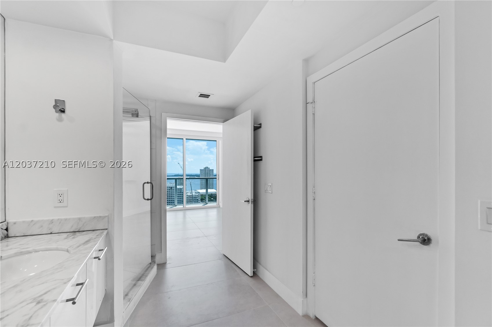image 500 Brickell East21