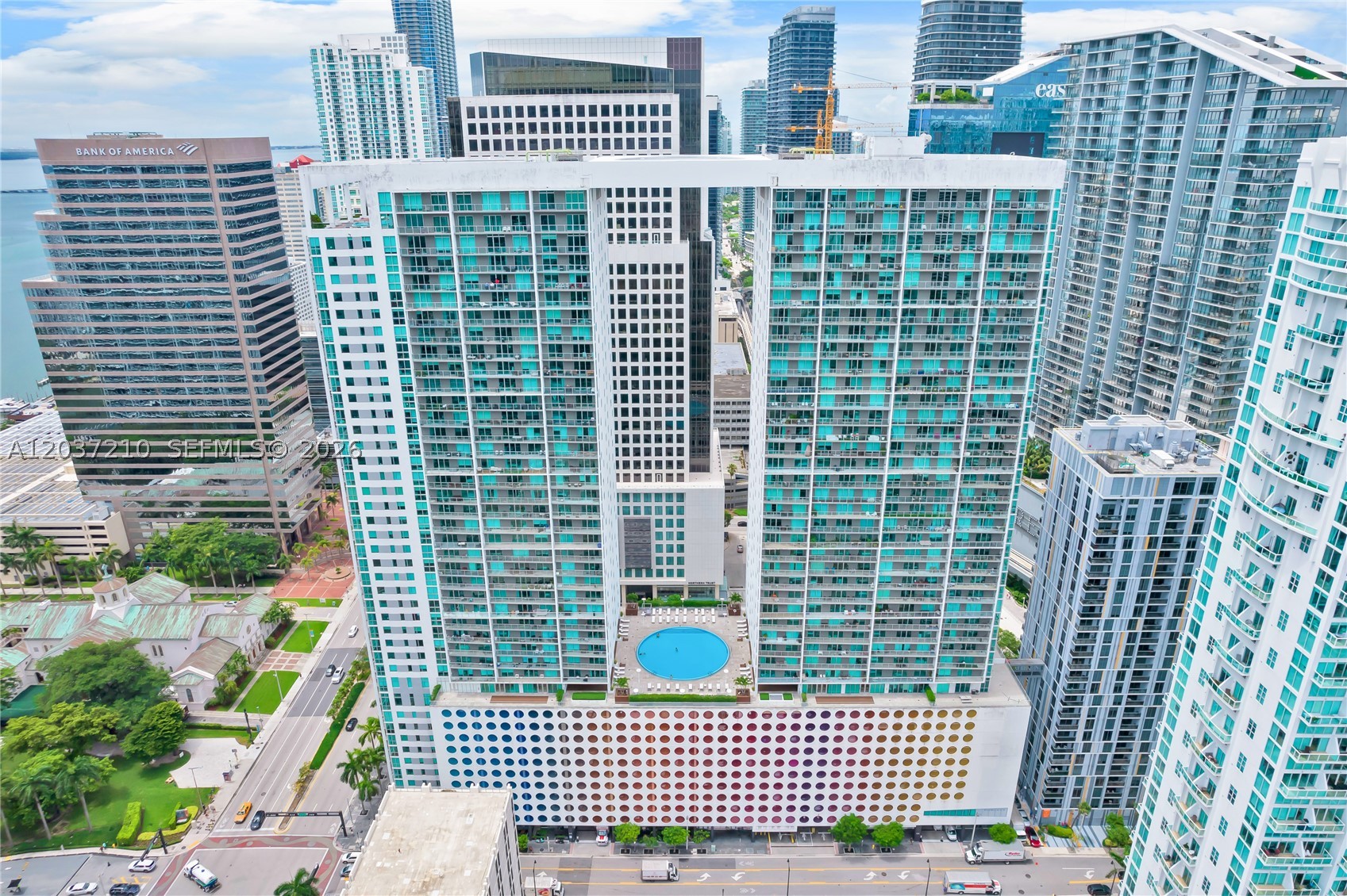 image 500 Brickell East4