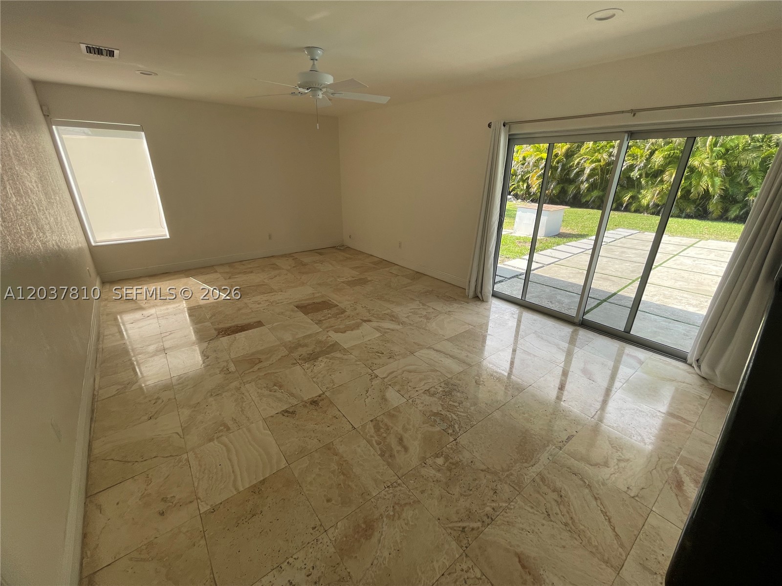 7361 SW 117th Ter Pinecrest, FL 33156