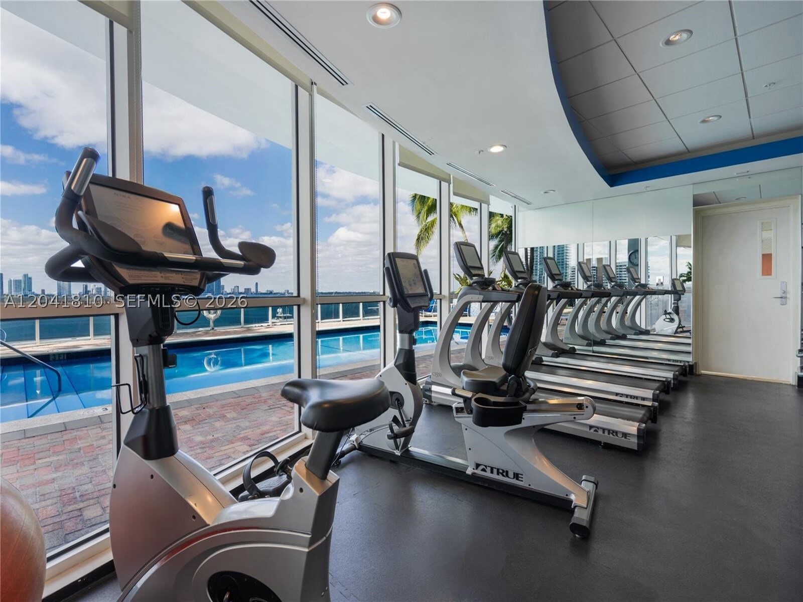 1900 Sunset Harbour Dr #1715 Miami Beach, FL 33139