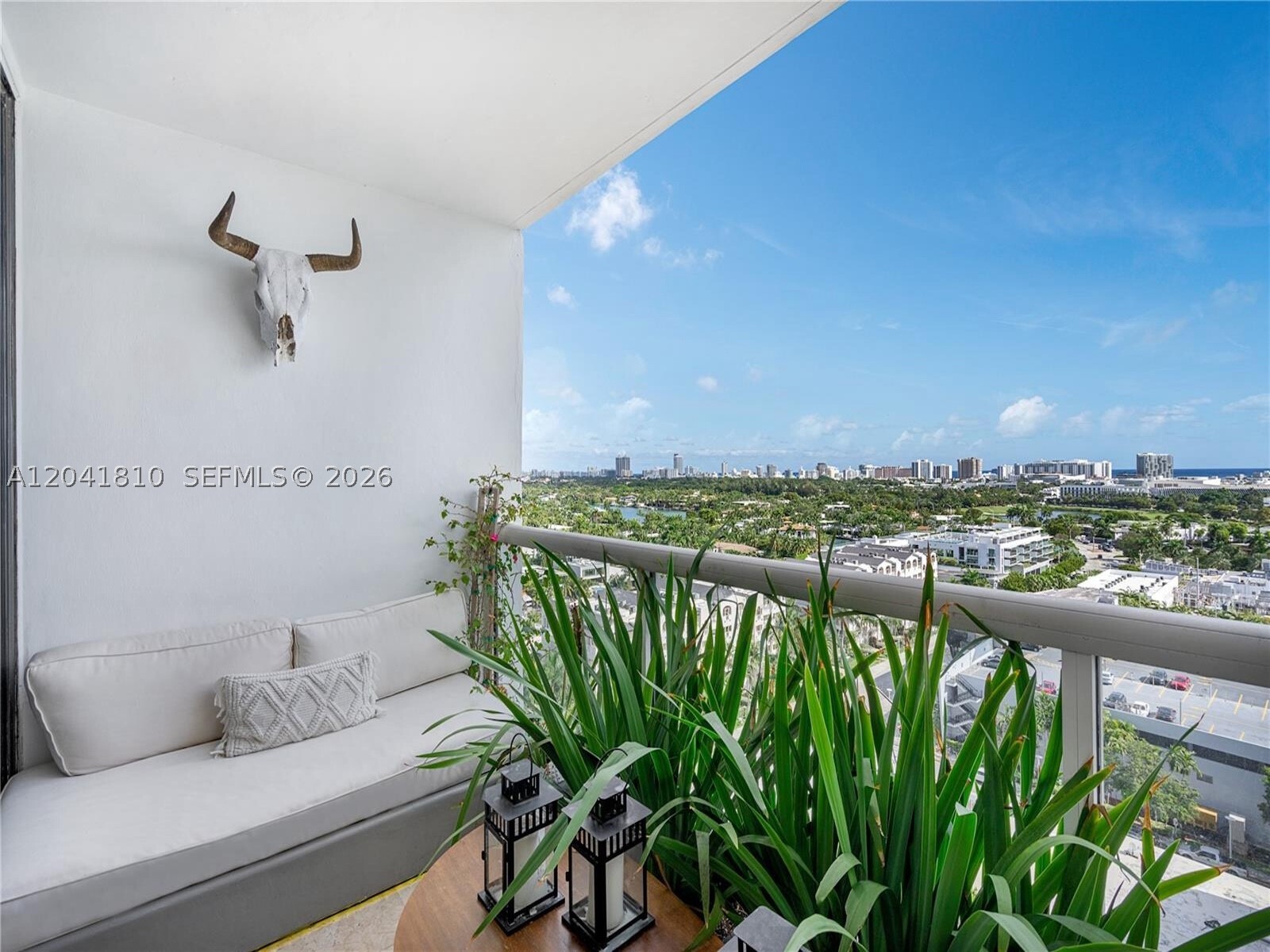 1900 Sunset Harbour Dr #1715 Miami Beach, FL 33139