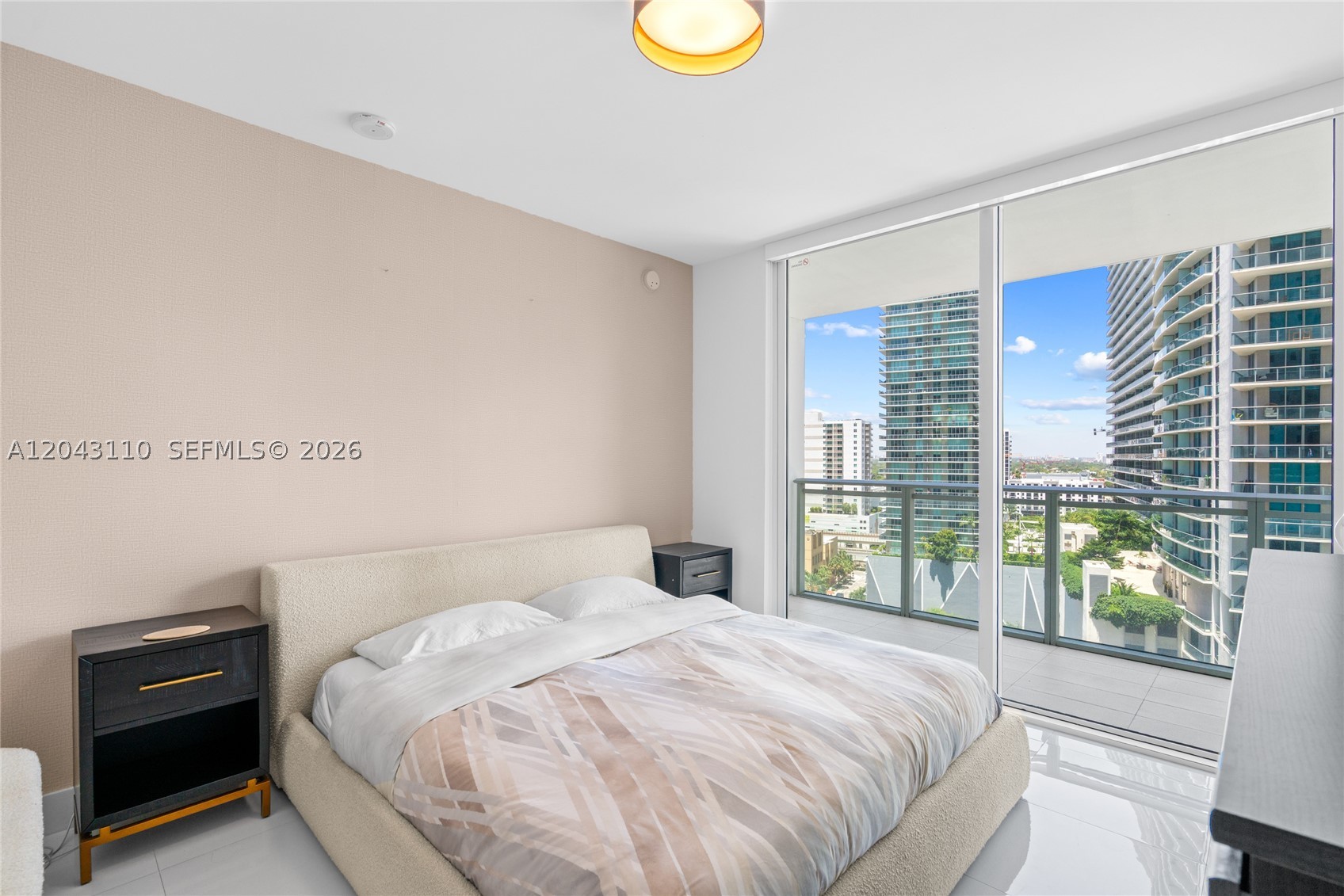 image The Bond on Brickell25