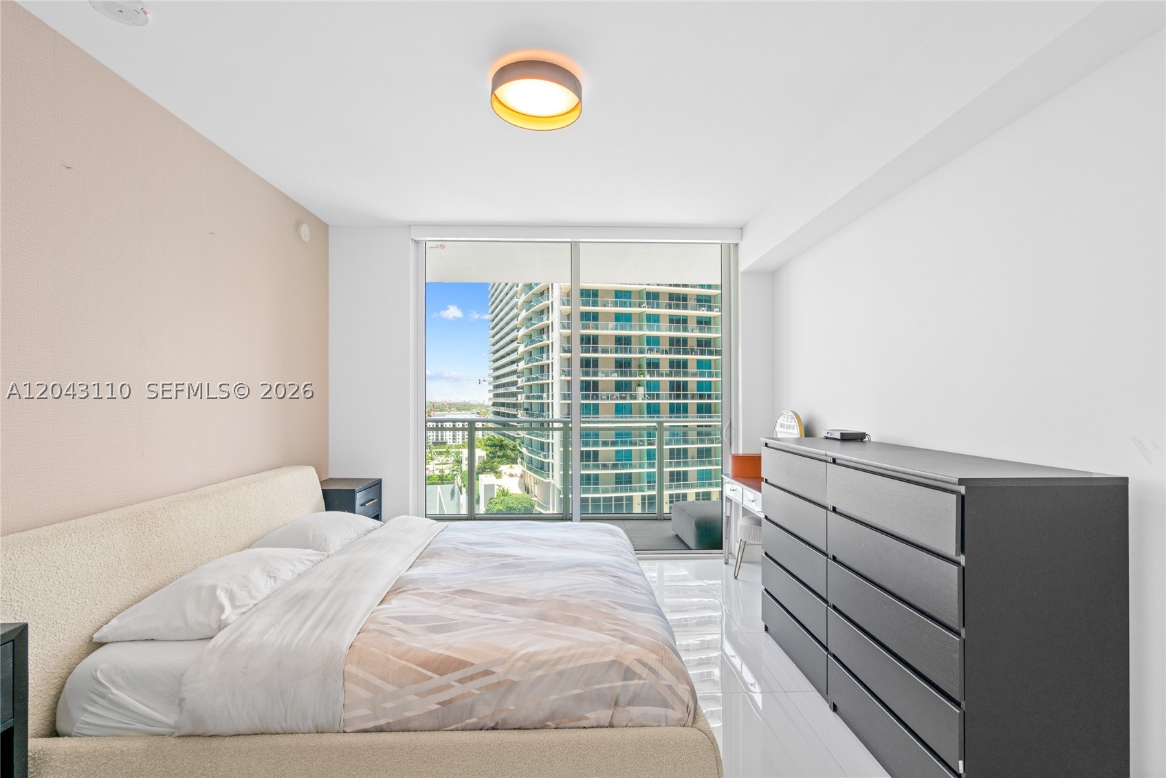 image The Bond on Brickell42