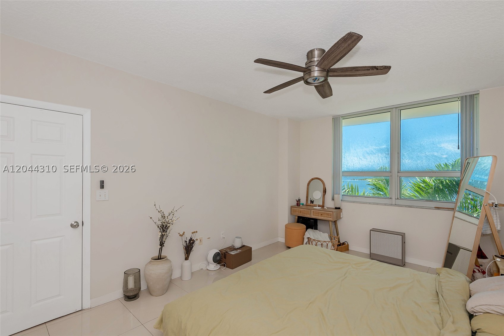 2000 N Bayshore Dr #516 Miami, FL 33137