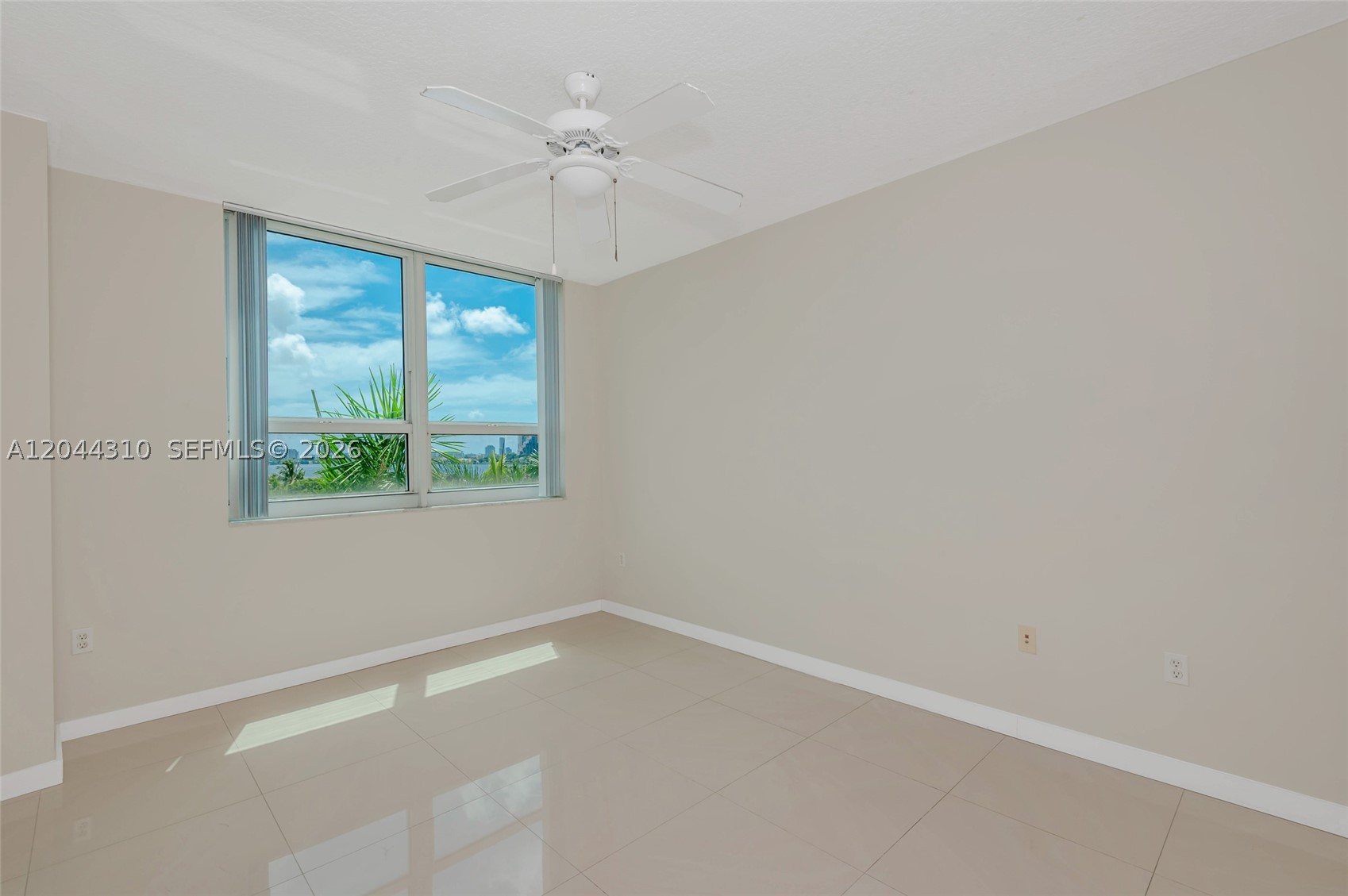 image Cite on the Bay East25