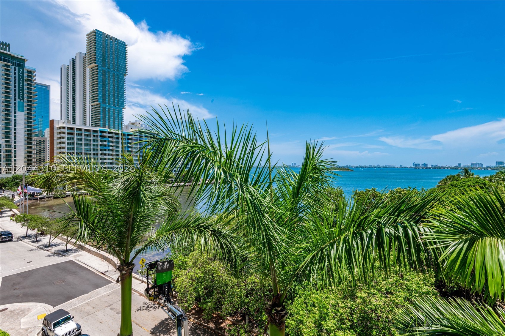 image Cite on the Bay East31