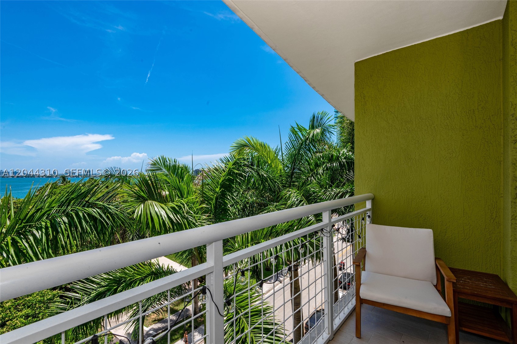 2000 N Bayshore Dr #516 Miami, FL 33137