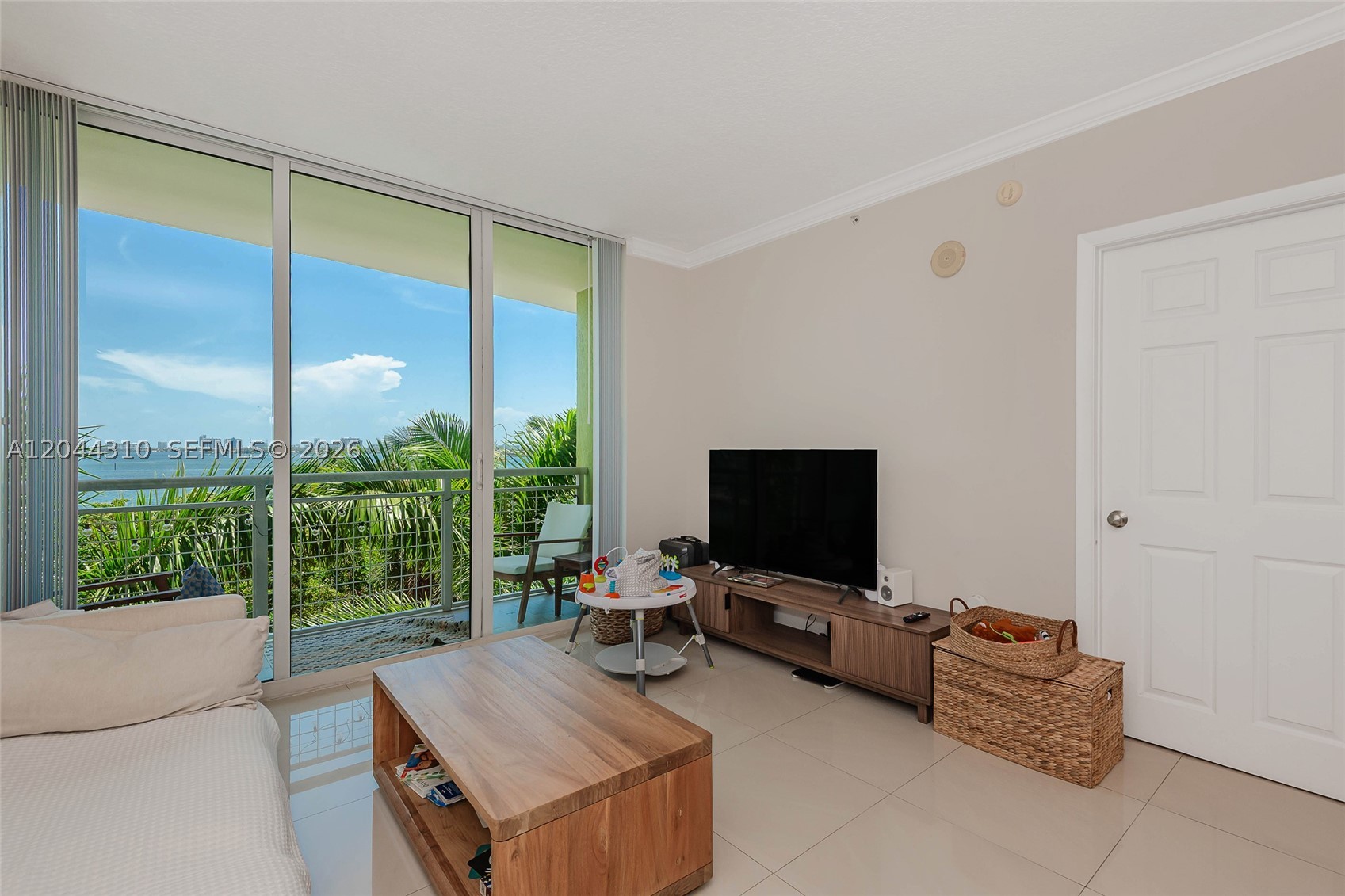 2000 N Bayshore Dr #516 Miami, FL 33137