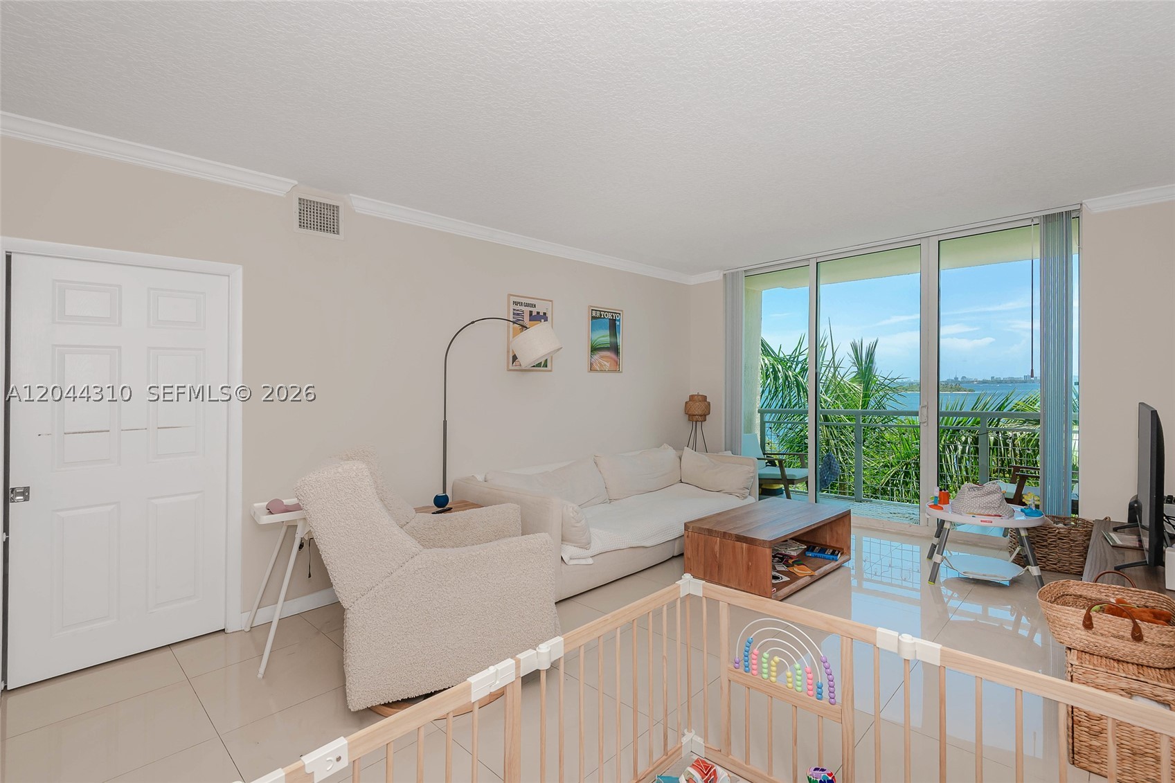 2000 N Bayshore Dr #516 Miami, FL 33137
