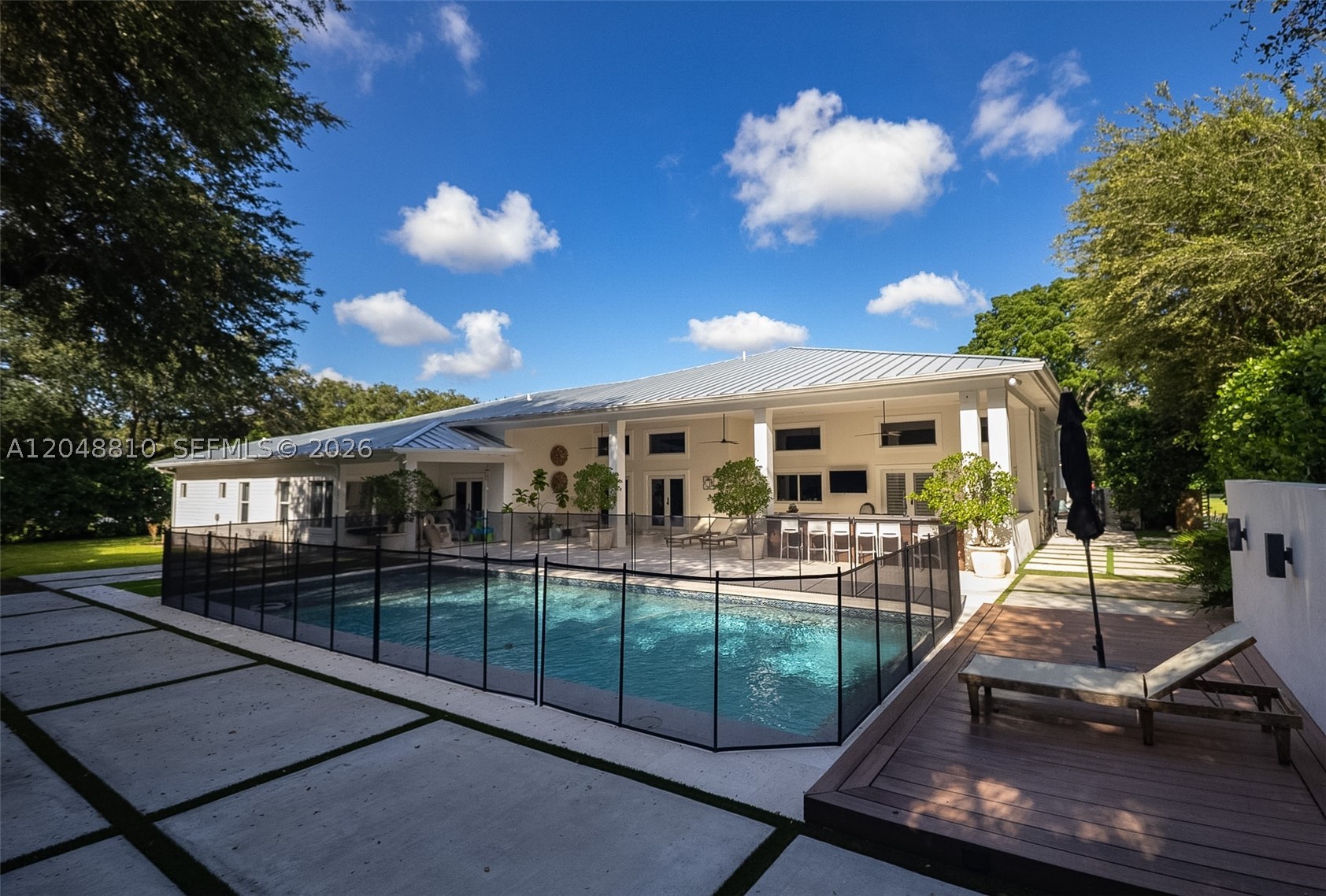 9805 sw 90th Ave Kendall, FL 33176