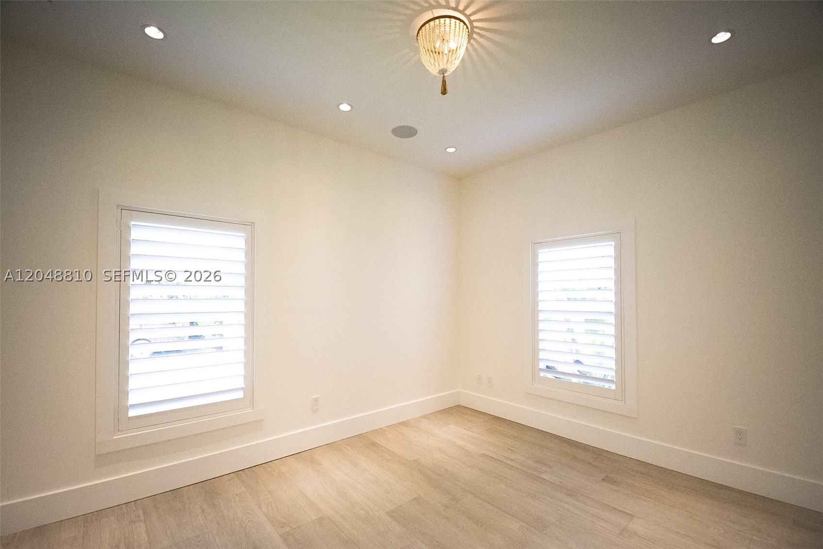 9805 sw 90th Ave Kendall, FL 33176