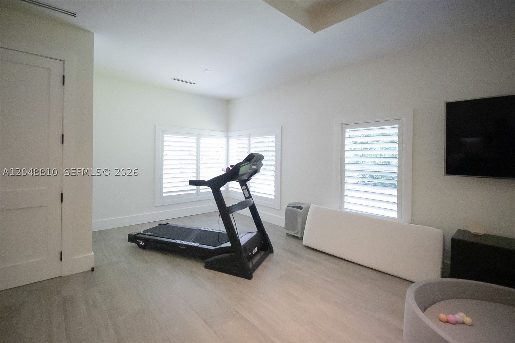9805 sw 90th Ave Kendall, FL 33176