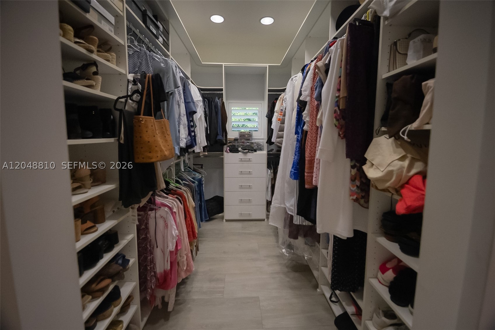 9805 sw 90th Ave Kendall, FL 33176
