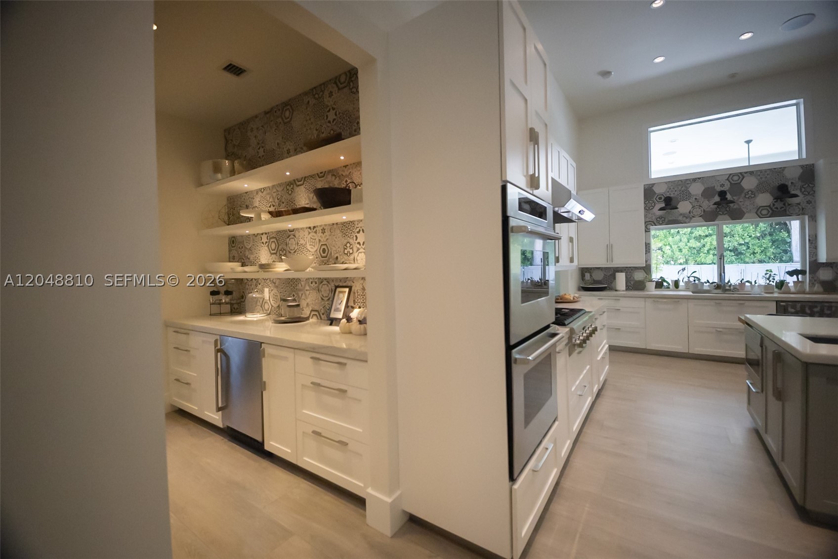 9805 sw 90th Ave Kendall, FL 33176