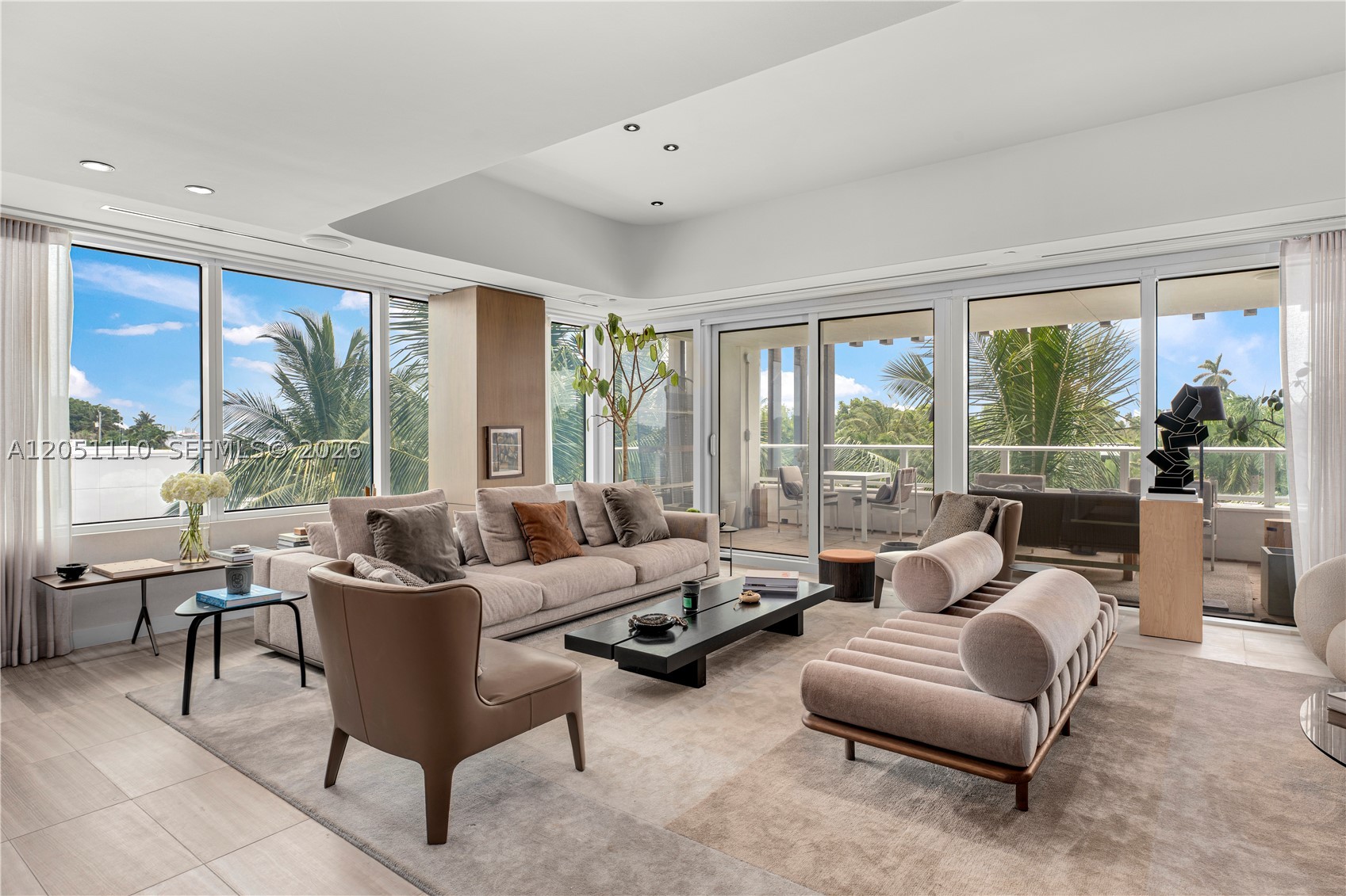 image Ritz-Carlton Residences Miami Beach1