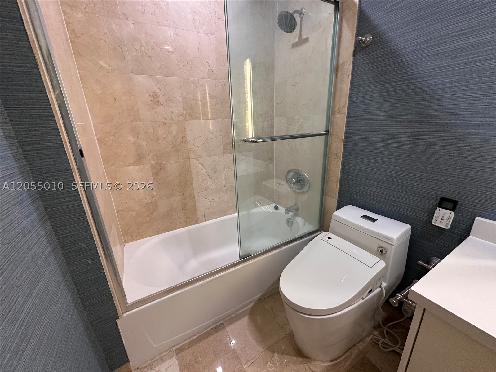 image Harbour House28