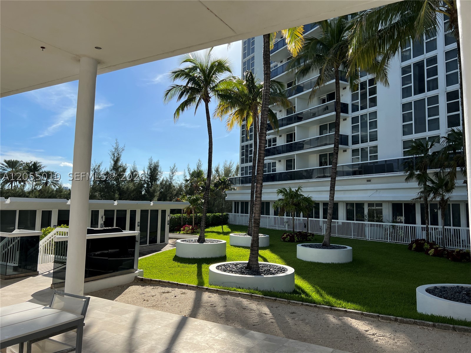 image Harbour House52