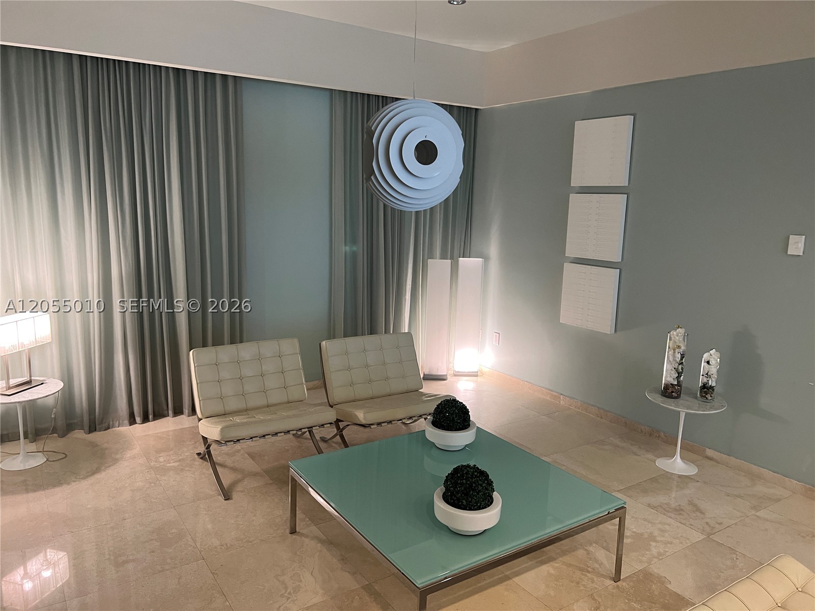 image Harbour House70