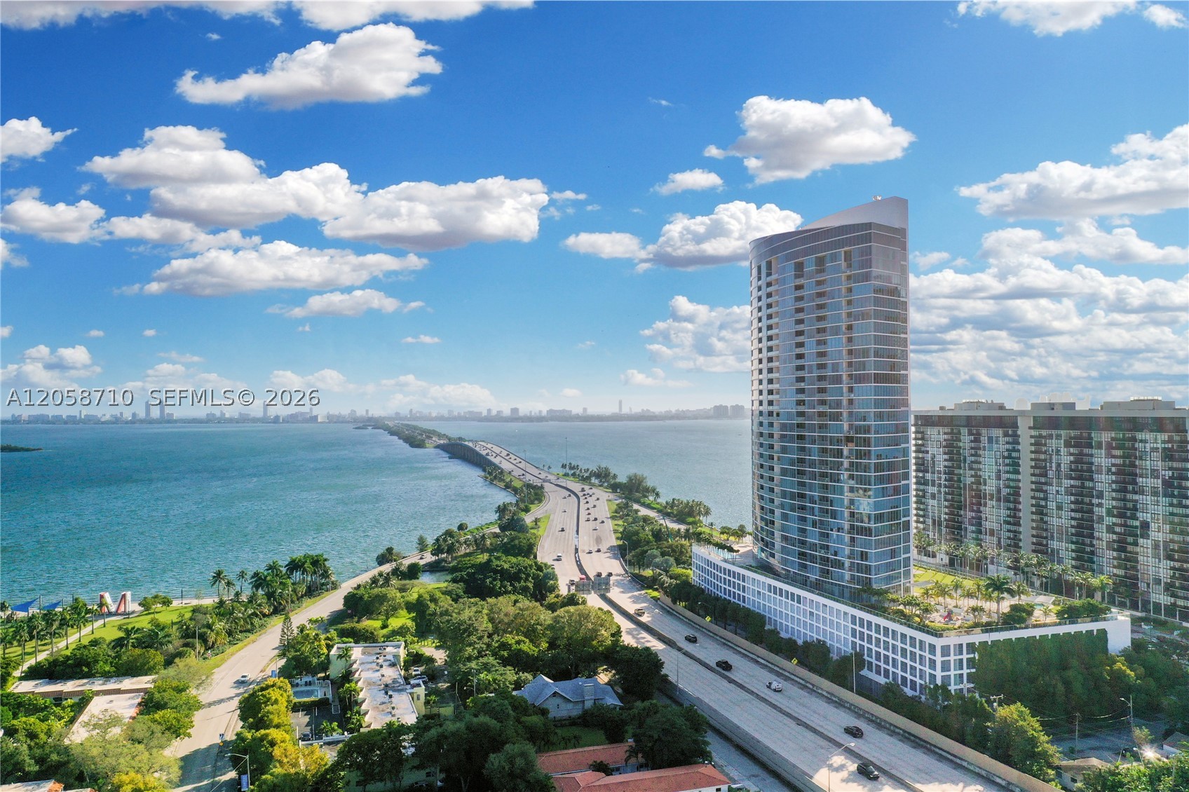 image Blue on the Bay46