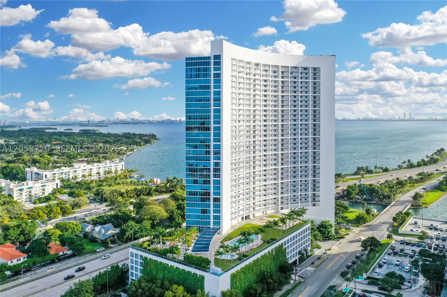 image Blue on the Bay51
