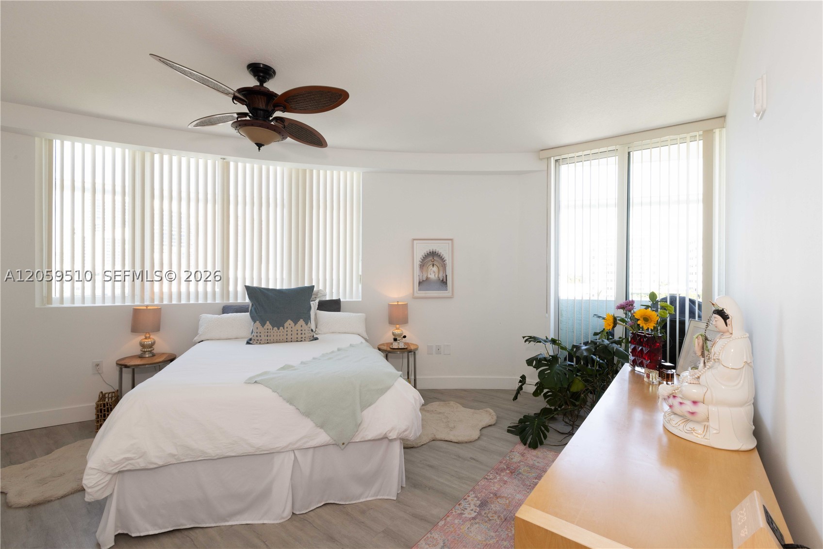 6580 Indian Crk Dr #510 Miami Beach, FL 33141