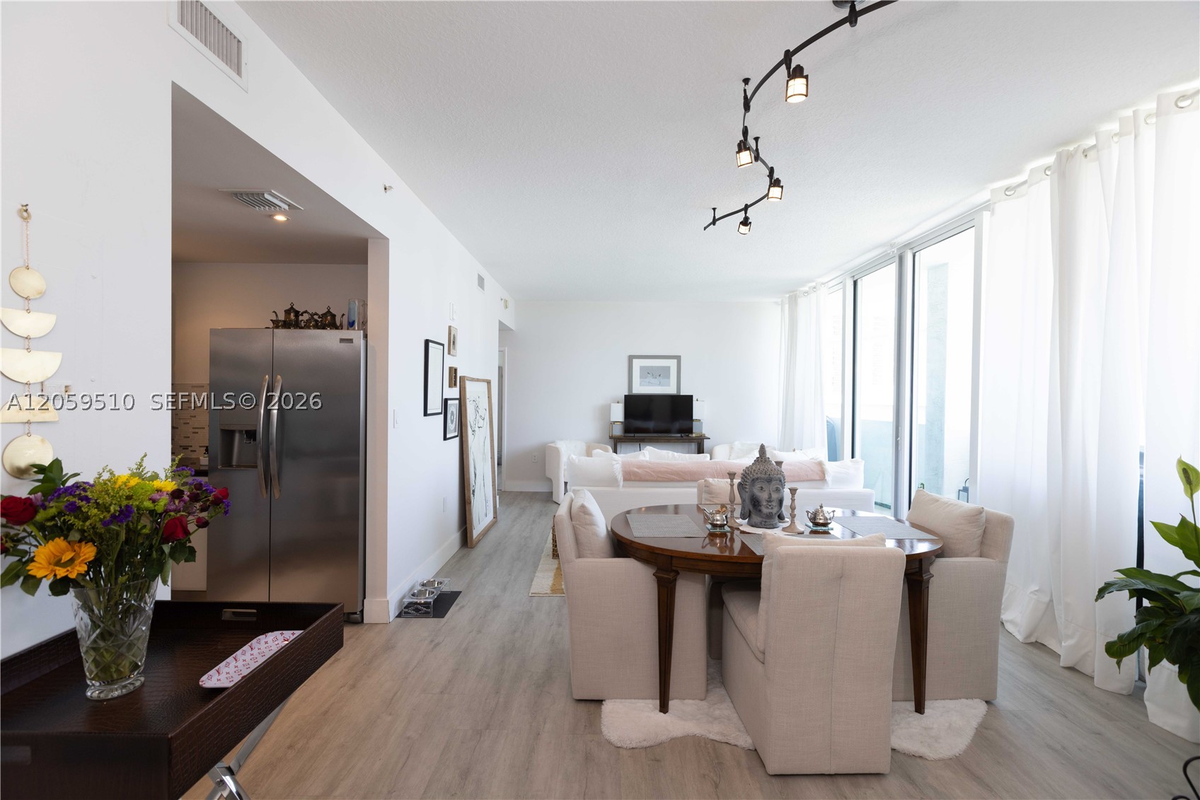 6580 Indian Crk Dr #510 Miami Beach, FL 33141