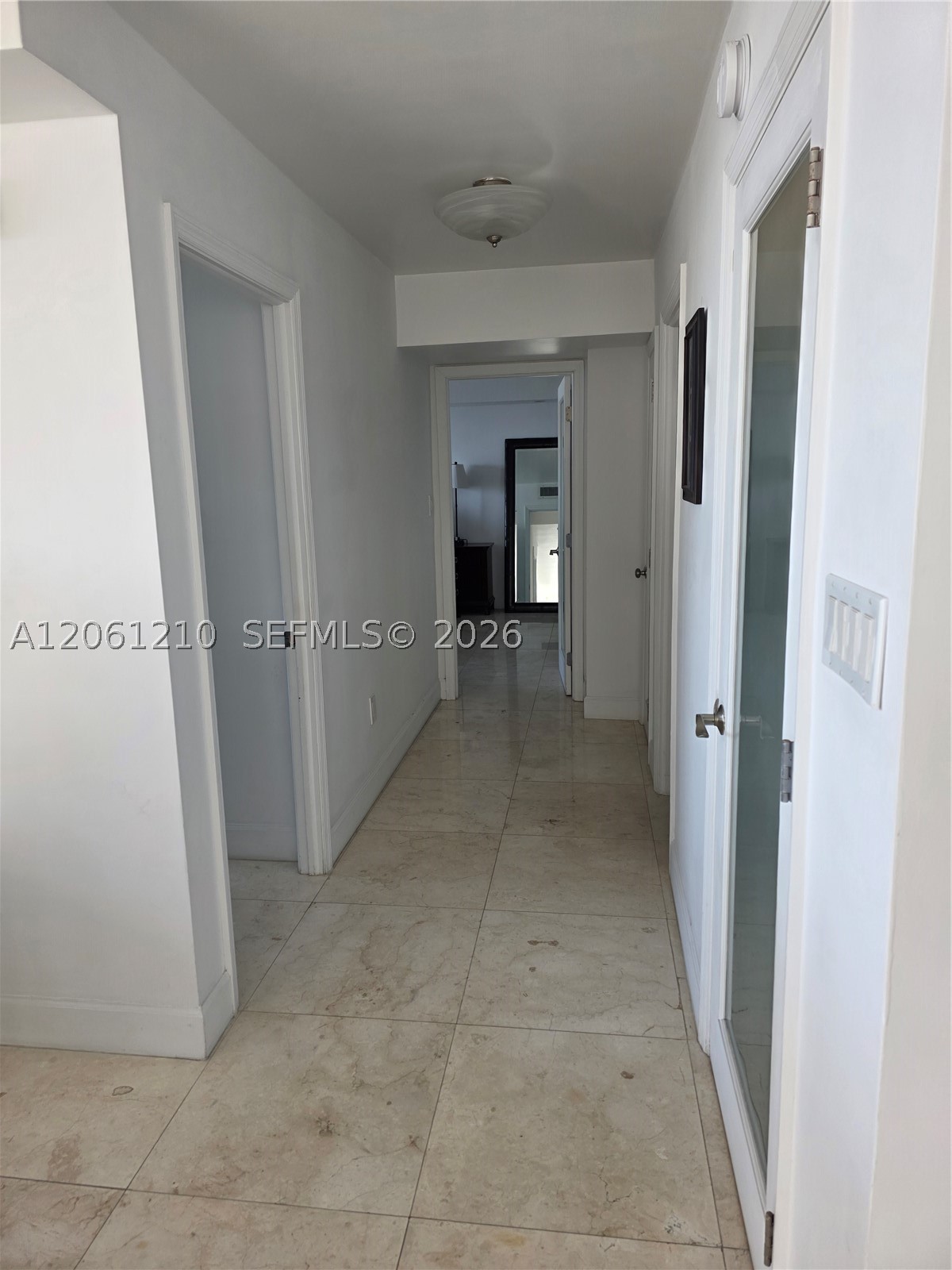 18081 Biscayne Blvd Boat Slip & Unit #1805 Aventura, FL 33160