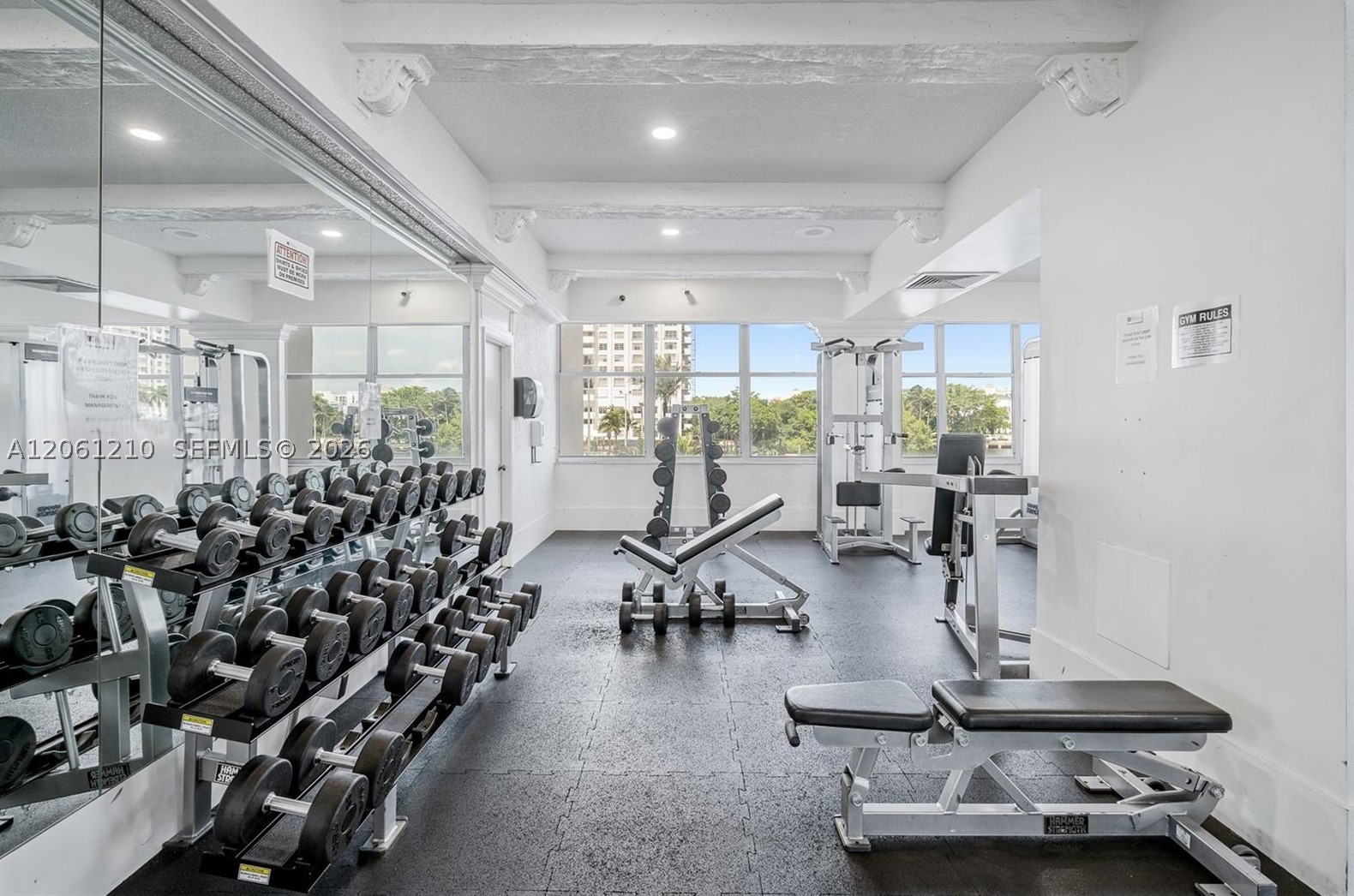 18081 Biscayne Blvd Boat Slip & Unit #1805 Aventura, FL 33160