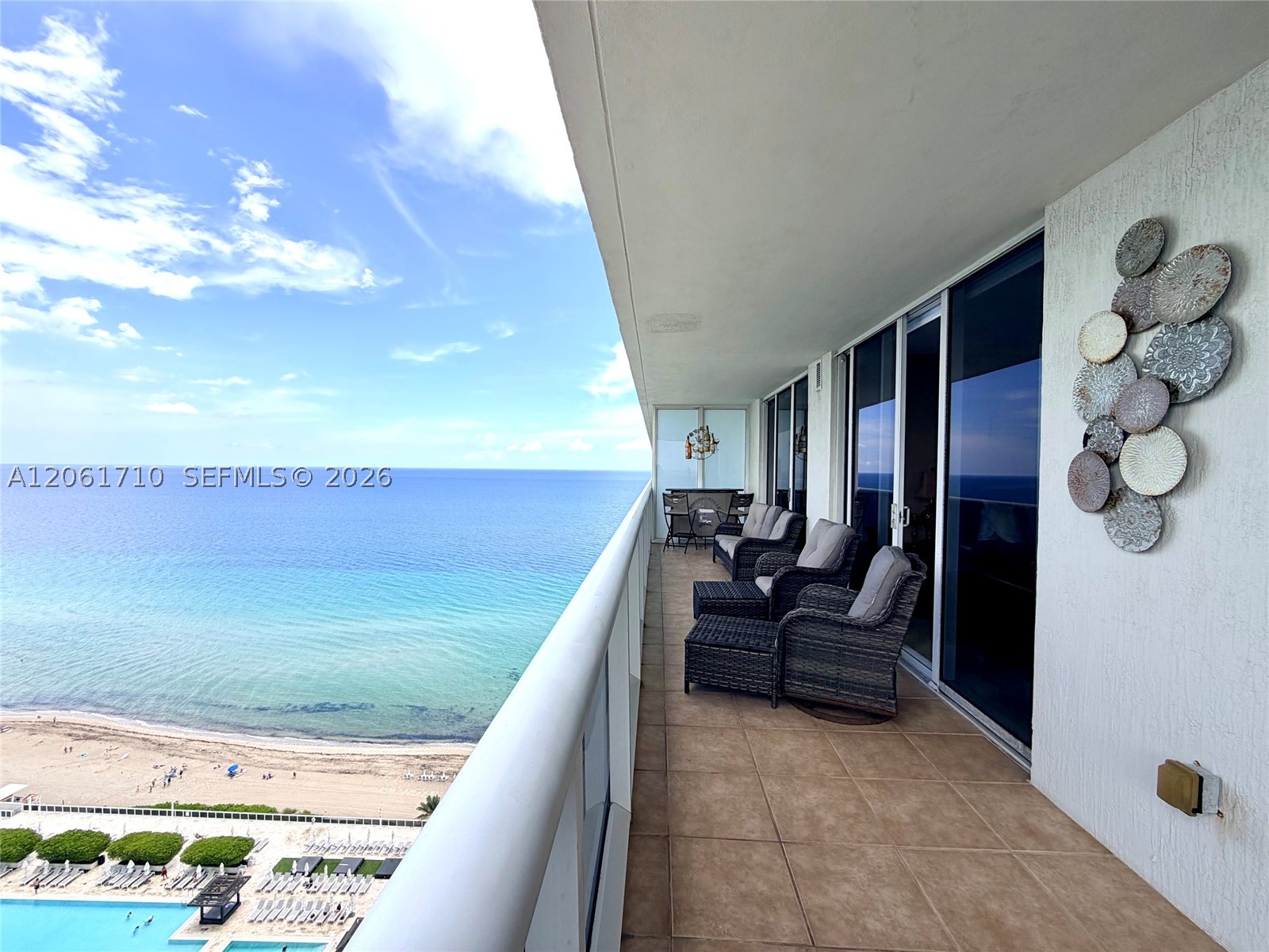 image Beach Club 20