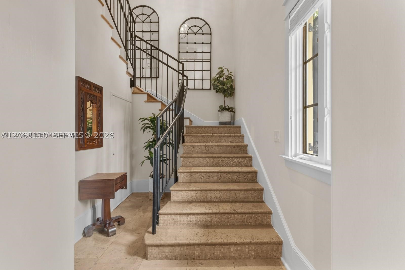 685 Harbor Ln Key Biscayne, FL 33149