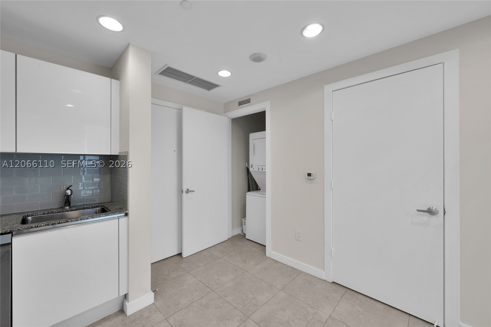 image 1060 Brickell - 106010
