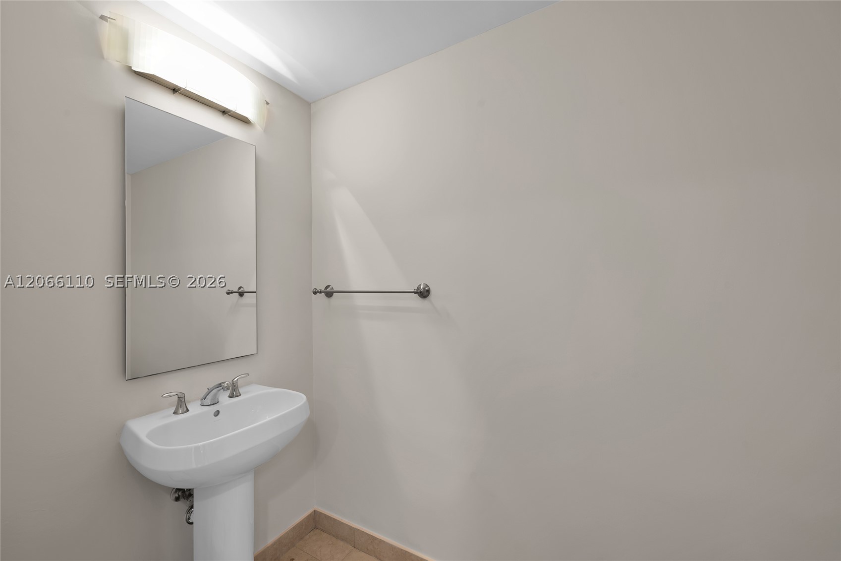 image 1060 Brickell - 106011