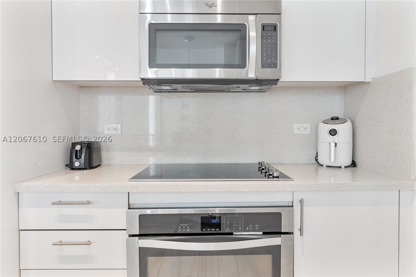image Nine at Mary Brickell Village21