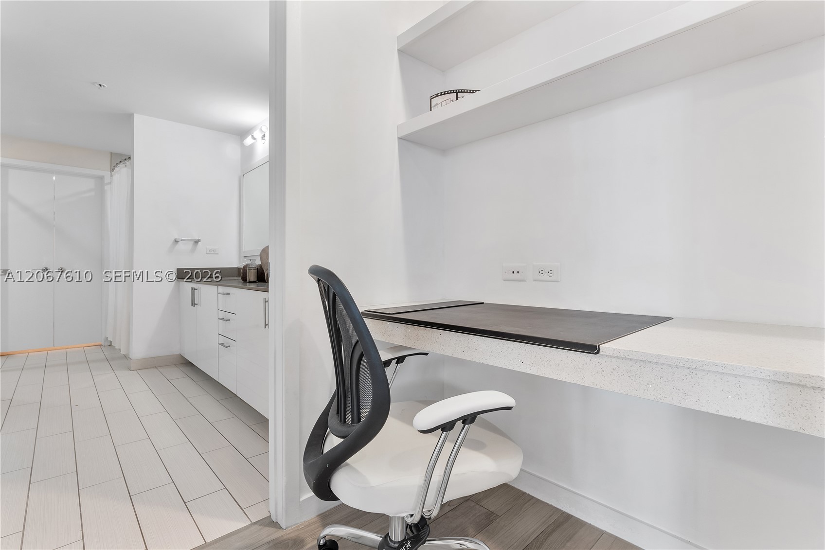 image Nine at Mary Brickell Village23