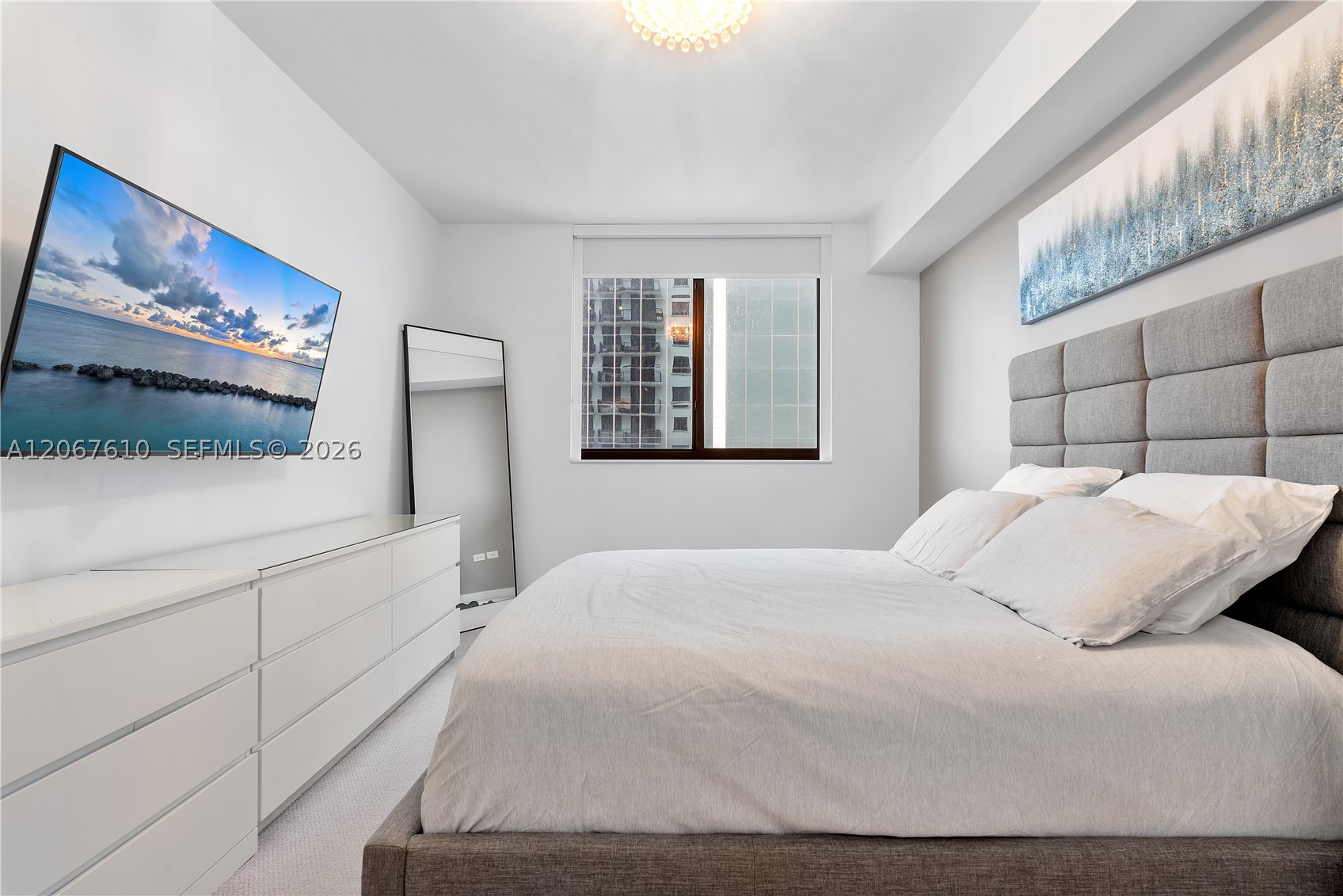 image Nine at Mary Brickell Village25