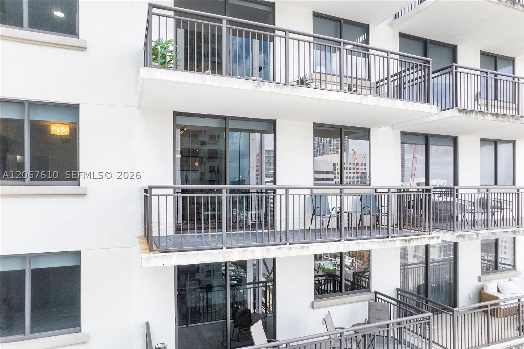 image Nine at Mary Brickell Village33