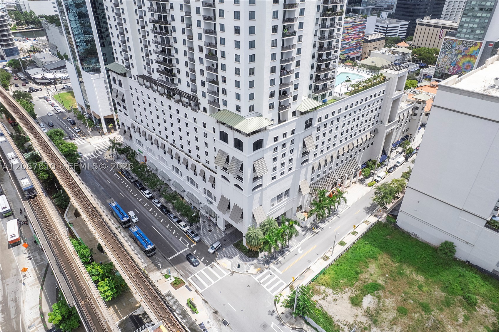 image Nine at Mary Brickell Village42