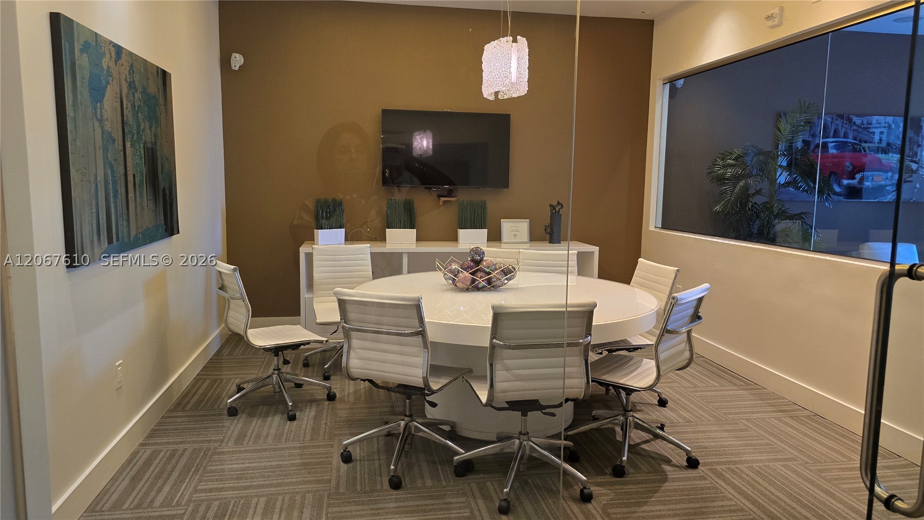 image Nine at Mary Brickell Village50