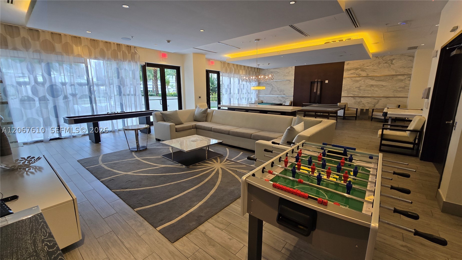image Nine at Mary Brickell Village53