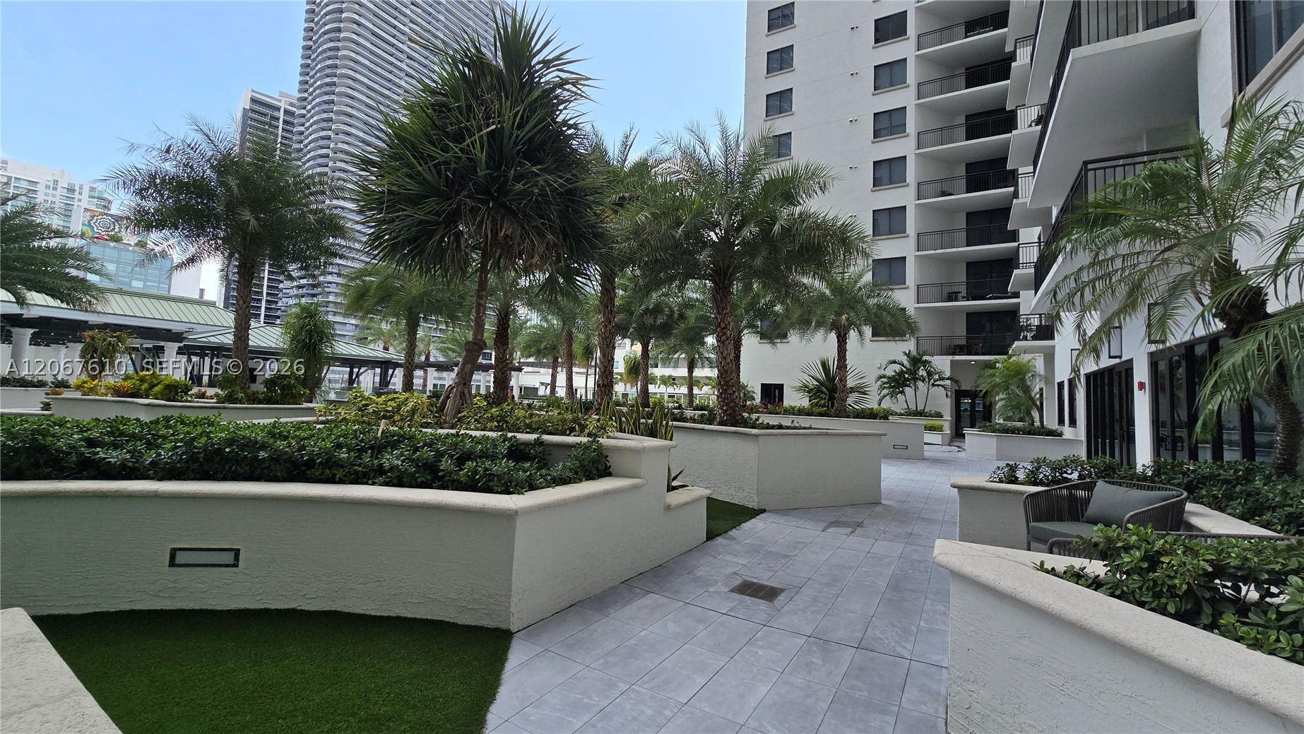 image Nine at Mary Brickell Village58