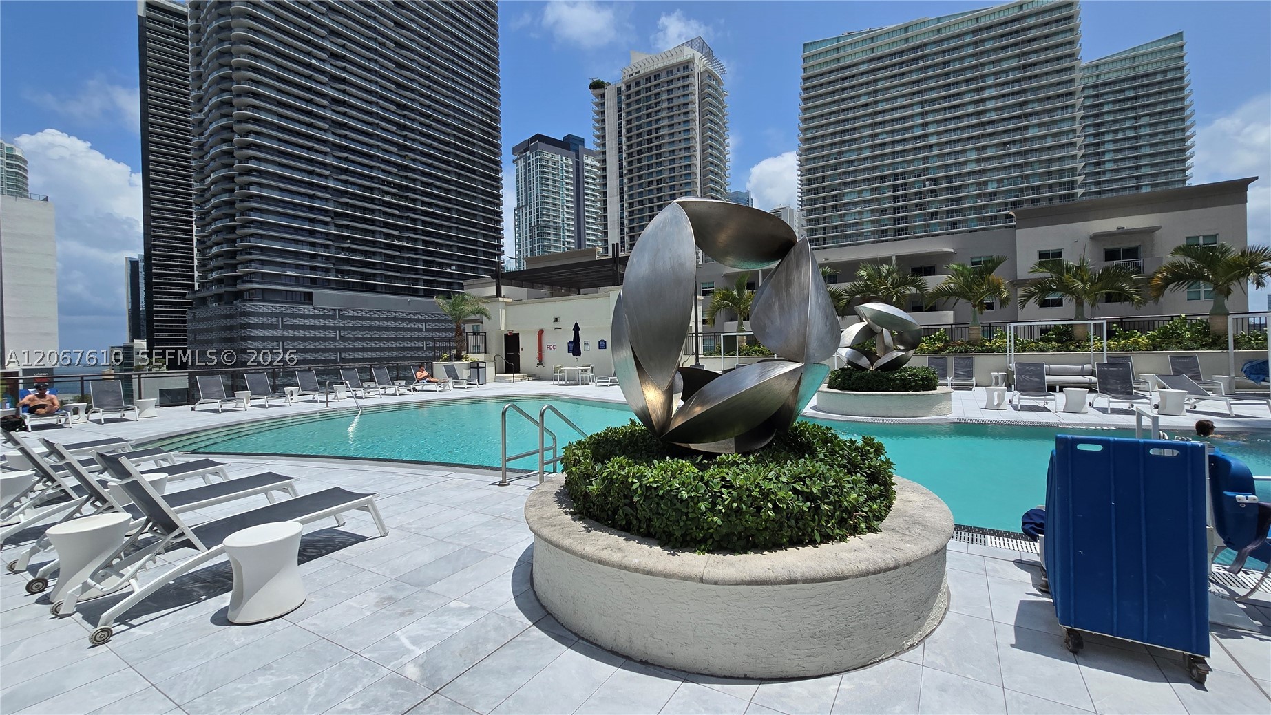image Nine at Mary Brickell Village63