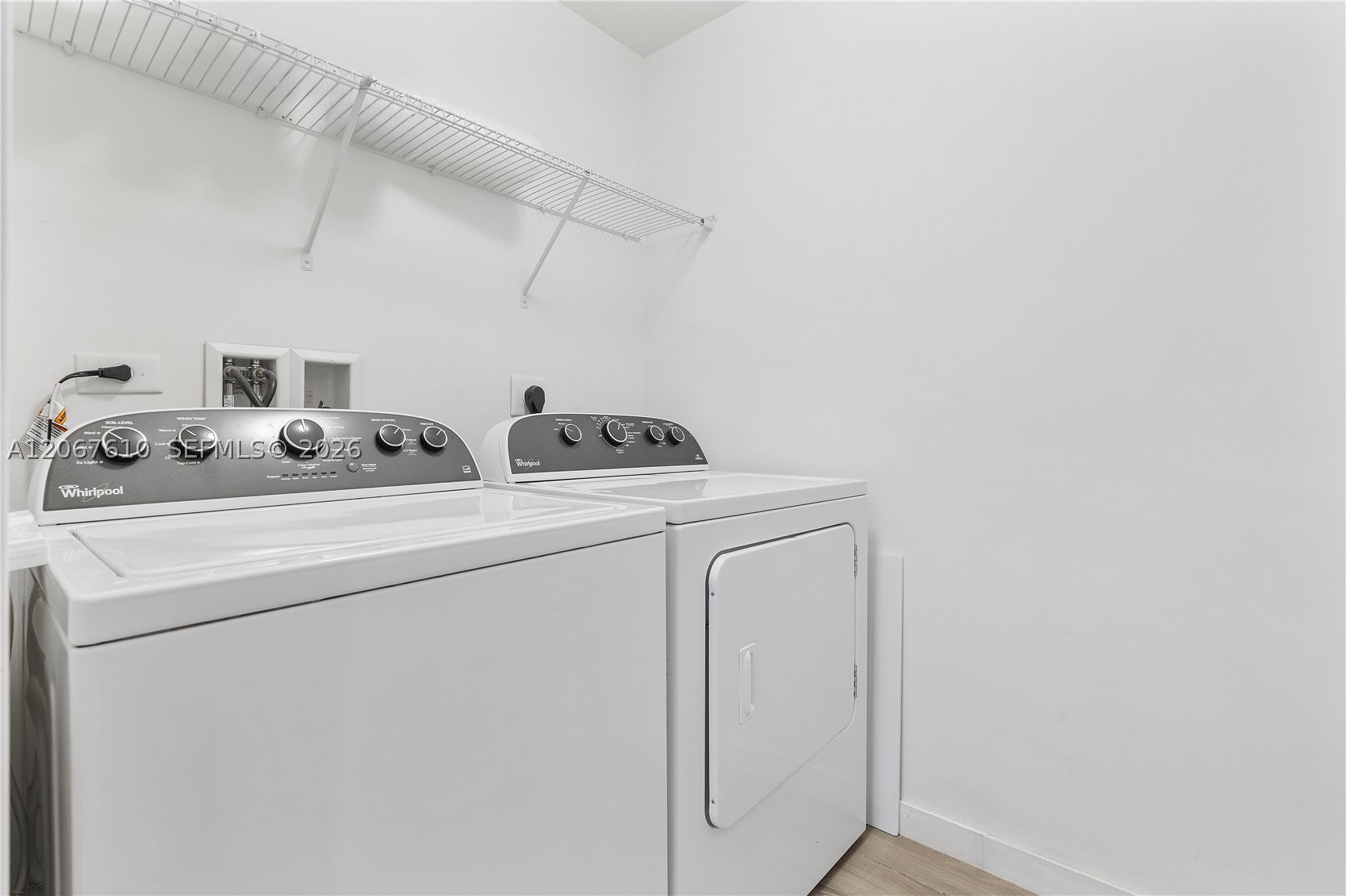 image Nine at Mary Brickell Village8