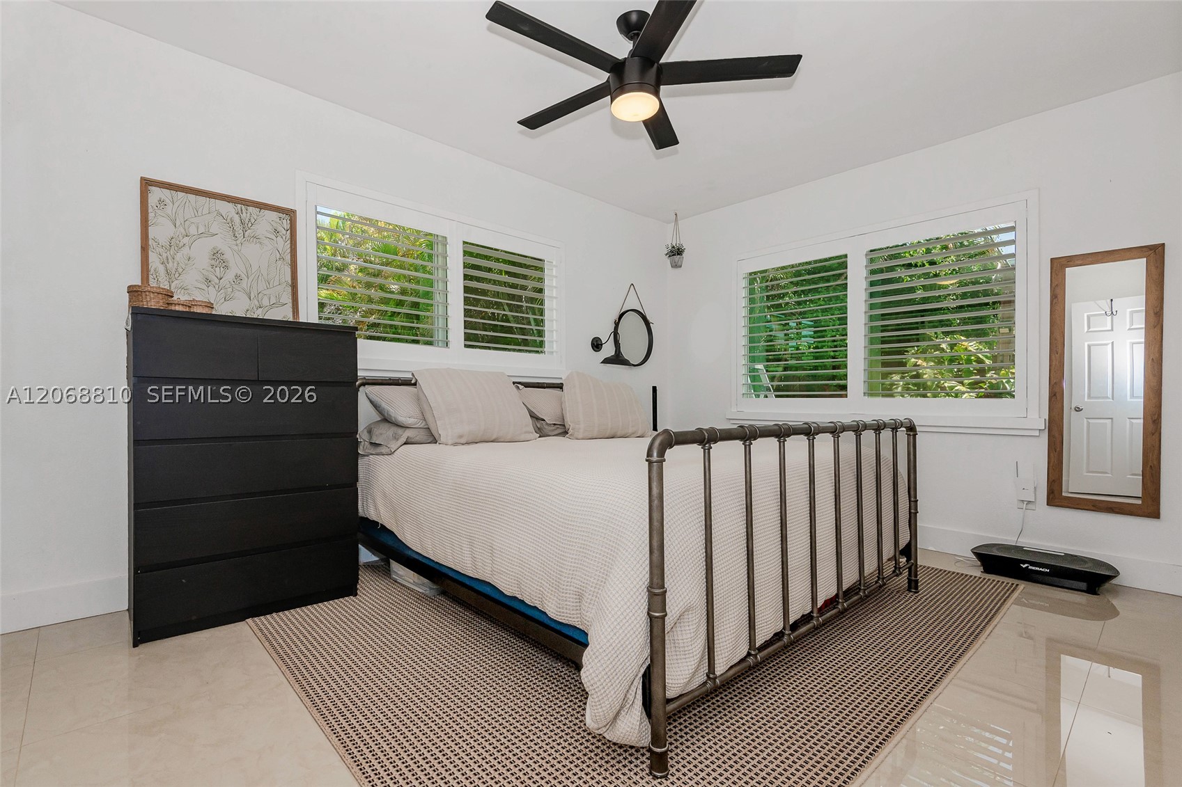 18145 SW 95th Ct Palmetto Bay, FL 33157