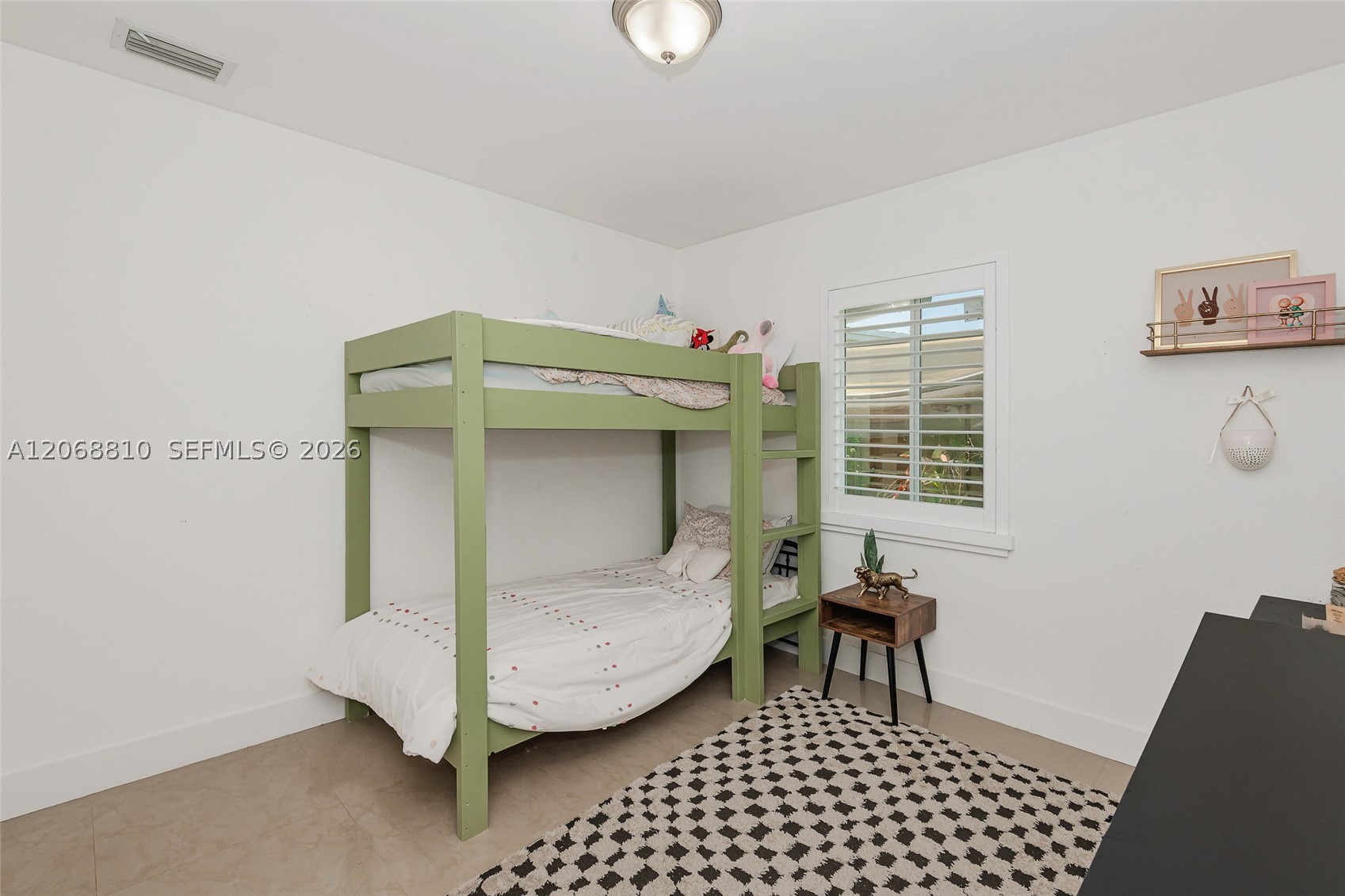 18145 SW 95th Ct Palmetto Bay, FL 33157