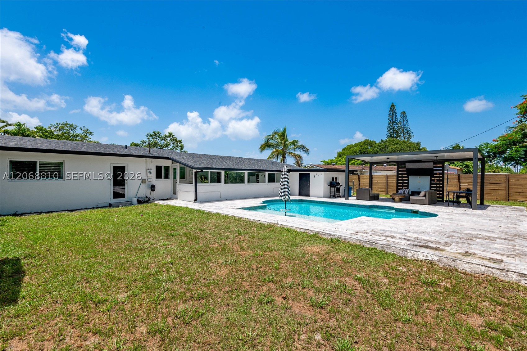 18145 SW 95th Ct Palmetto Bay, FL 33157