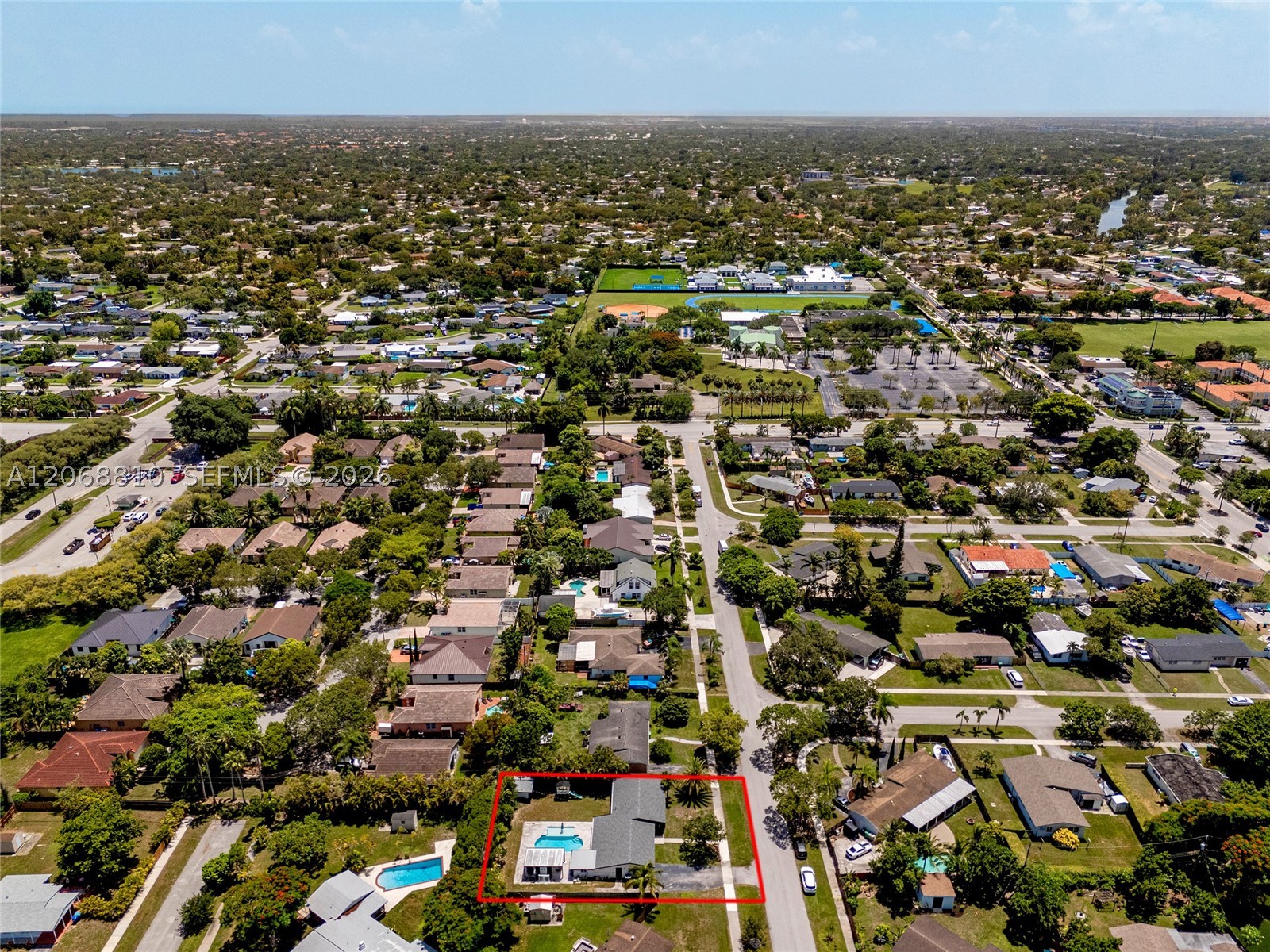 18145 SW 95th Ct Palmetto Bay, FL 33157